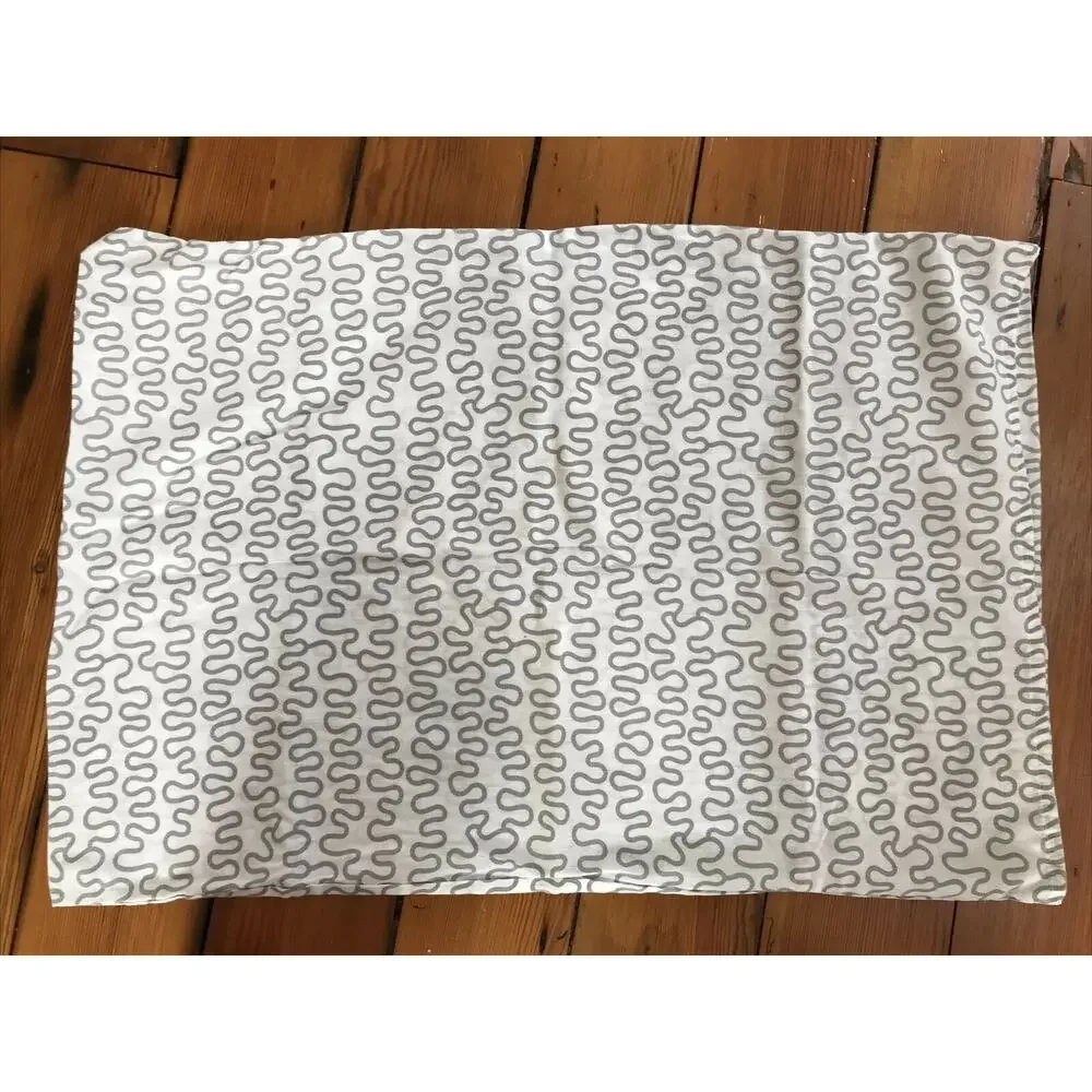 Set Pair 2 IKEA Krakris White Gray Squiggle Pattern Standard Cotton Pillow Cases